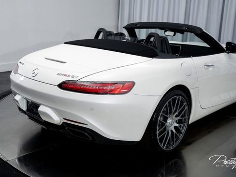 Used 2018 Mercedes-Benz AMG GT Roadster image 25