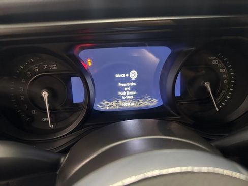 Used 2024 Jeep Wrangler Unlimited Sahara w/ Safety Group image 5