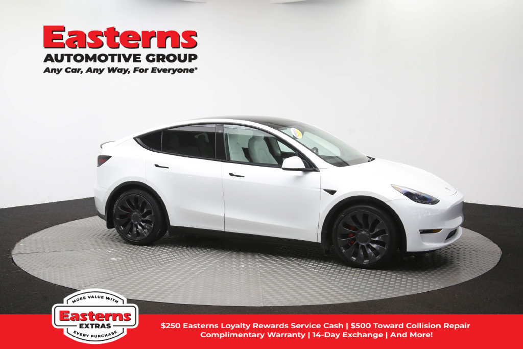 Used 2022 Tesla Model Y Performance AWD/4WD image 44