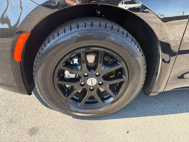 Used 2025 Chrysler Pacifica Select FWD image 5