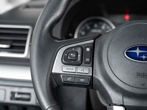 Used 2018 Subaru Forester 2.5i w/ Alloy Wheel Package image 29