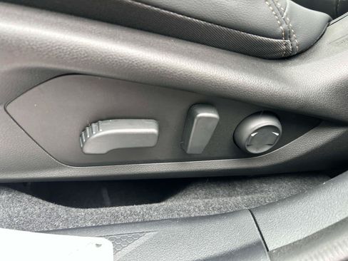 New 2026 Subaru Outback Limited AWD/4WD image 10