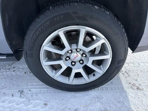 Used 2020 GMC Yukon Denali w/ Open Road Package AWD/4WD image 8