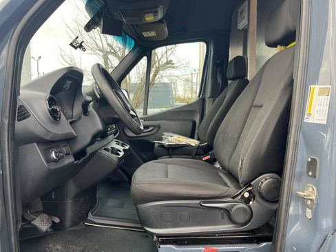 Used 2019 Mercedes-Benz Sprinter 170 image 7