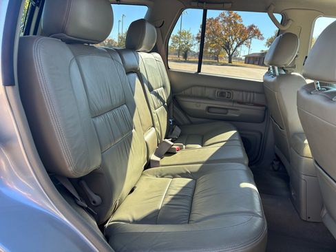 Used 2002 INFINITI QX4 4WD image 9