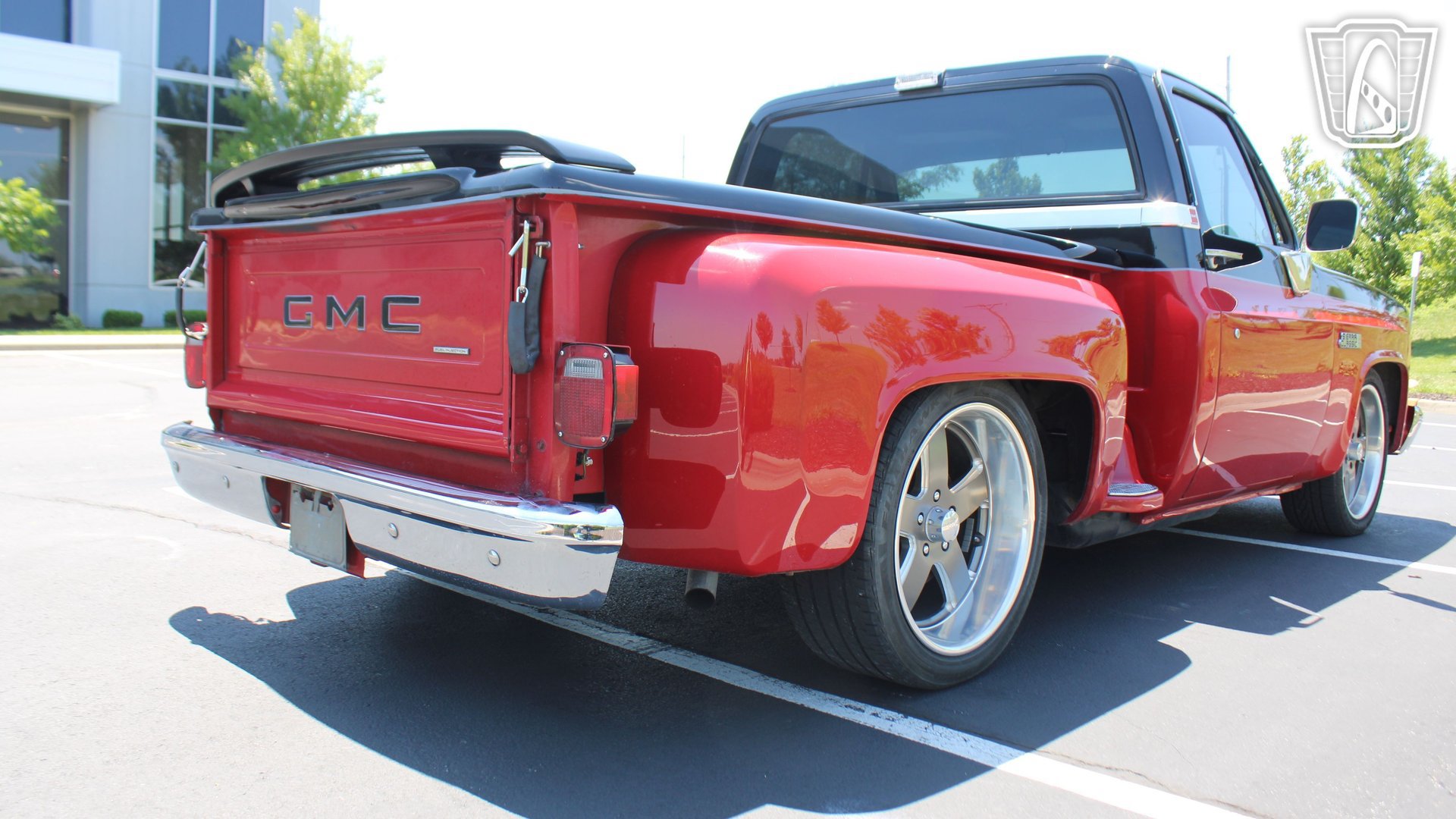 Used 1987 GMC Sierra 1500 2WD Regular Cab image 3
