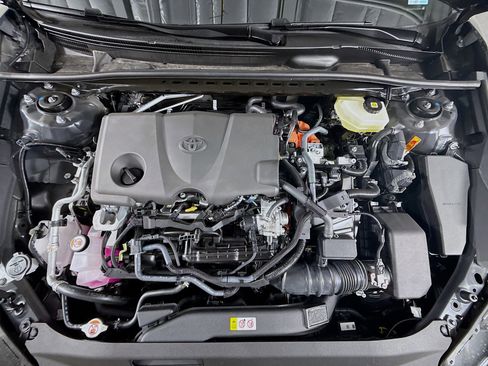 New 2026 Toyota Camry SE image 10