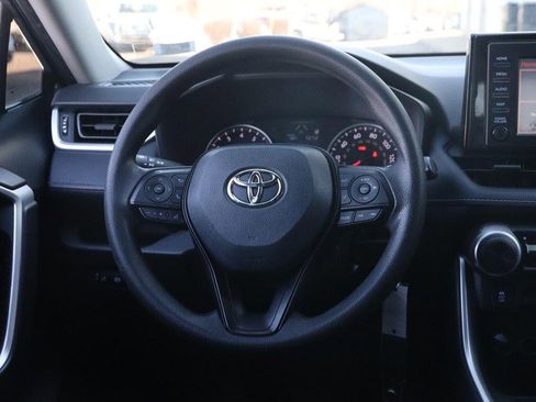 Used 2019 Toyota RAV4 LE image 21