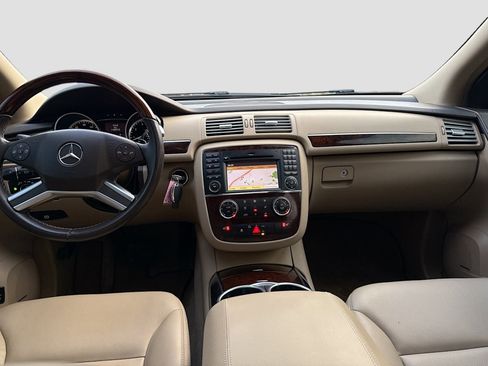 Used 2012 Mercedes-Benz R 350 4MATIC image 24