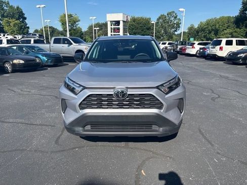 Used 2024 Toyota RAV4 LE FWD image 5