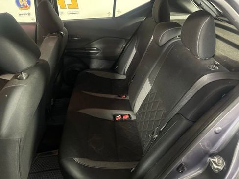 Used 2020 Nissan Kicks SV FWD image 34