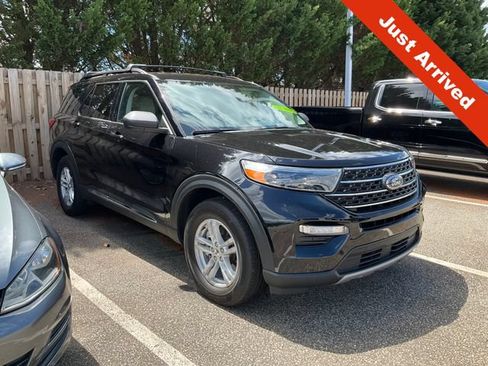 Used 2023 Ford Explorer XLT w/ Equipment Group 202A AWD/4WD image 1
