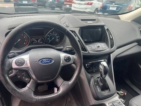 Used 2016 Ford Escape SE w/ SE Leather Comfort Package FWD image 8