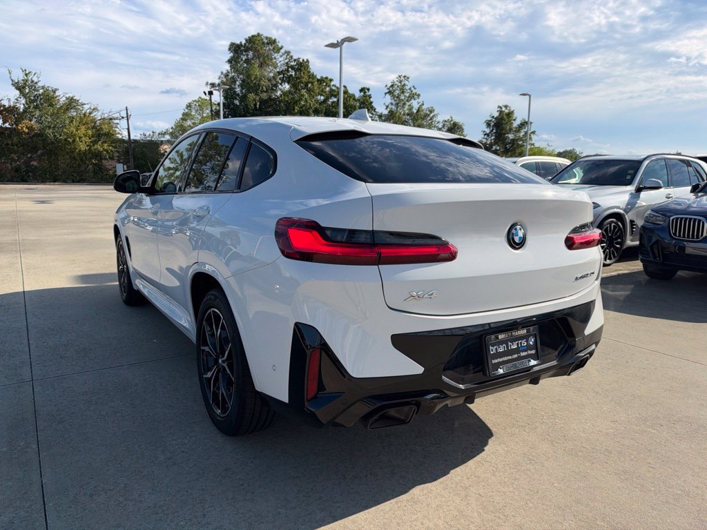 Certified 2023 BMW X4 xDrive30i w/ M Sport Package AWD/4WD image 3