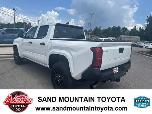 Used 2025 Toyota Tacoma SR w/ SR Upgrade Package RWD image 5