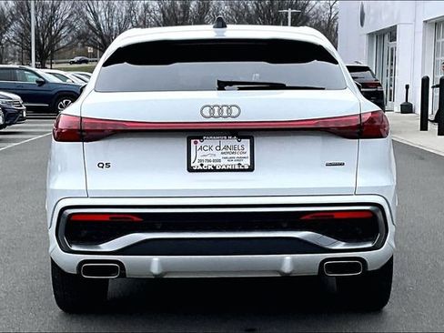 Used 2025 Audi Q5 Premium Plus w/ Premium Plus image 4
