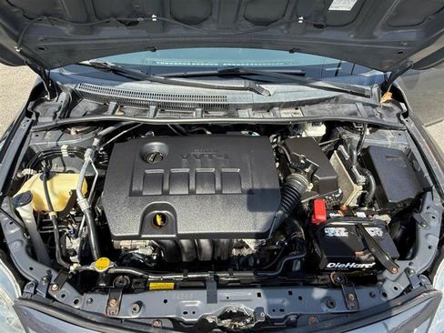 Used 2012 Toyota Corolla L w/ Preferred Accessory Pkg FWD image 17