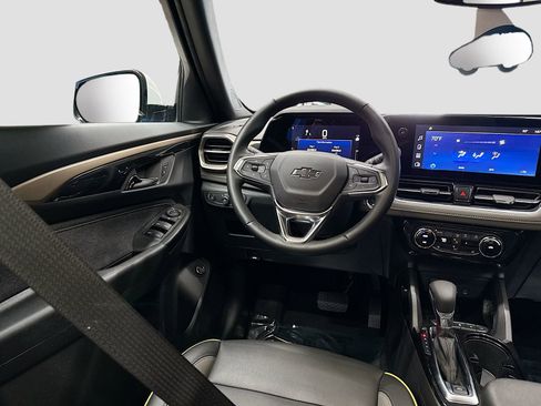 Certified 2024 Chevrolet TrailBlazer ACTIV w/ Convenience Package AWD/4WD image 25