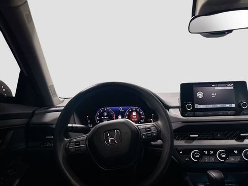 Used 2024 Honda Accord EX image 23