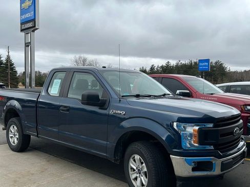 Used 2018 Ford F150 XL w/ Equipment Group 101A Mid image 3