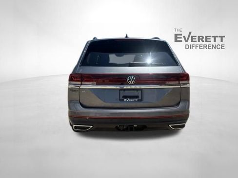 Used 2024 Volkswagen Atlas SE FWD image 6