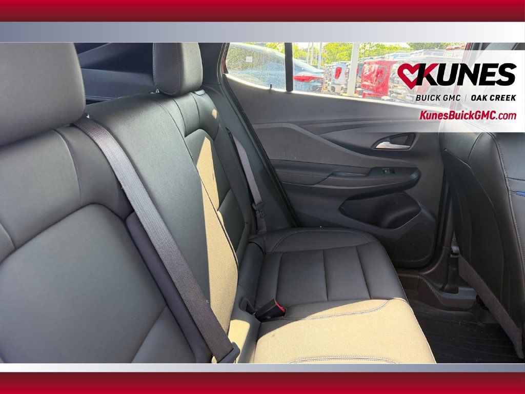 Used 2026 Buick Envista Sport Touring w/ Convenience I Package FWD image 38