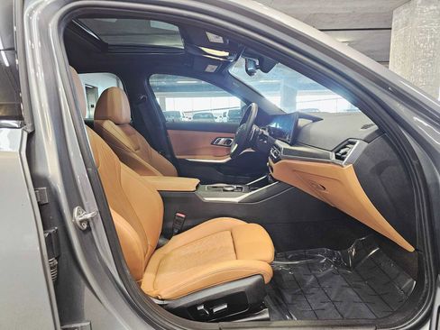 Used 2023 BMW 330i xDrive Sedan w/ Premium Package image 27