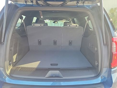 New 2026 GMC Yukon XL Elevation RWD image 8