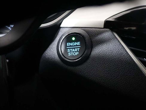 Used 2022 Ford Escape SEL FWD image 36