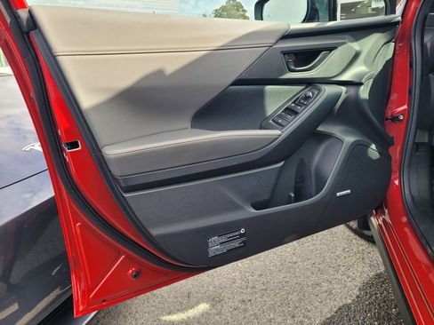 Used 2024 Subaru Crosstrek 2.5i Wilderness w/ Wilderness Package image 17