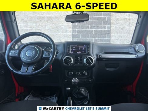 Used 2018 Jeep Wrangler Unlimited Sahara w/ Dual Top Group image 37