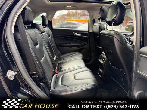Used 2018 Ford Edge Titanium w/ Technology Package image 23