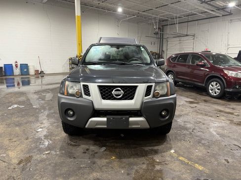 Used 2012 Nissan Xterra S w/ Value Package image 3