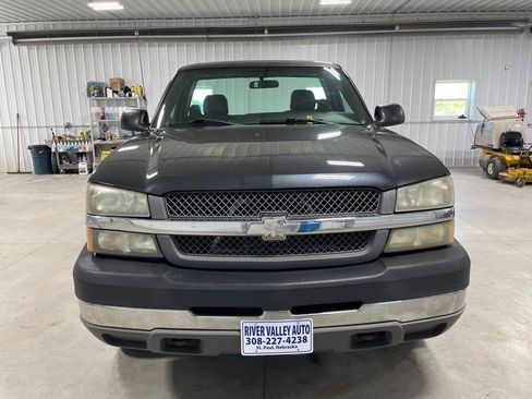 Used 2004 Chevrolet Silverado 2500 W/T w/ Skid Plate Package AWD/4WD image 2