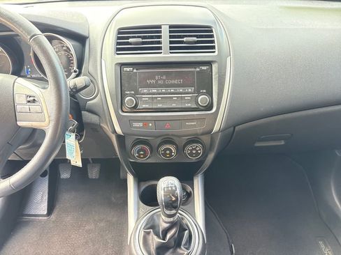 Used 2014 Mitsubishi Outlander Sport ES image 22