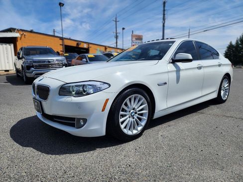 Used 2011 BMW 535i Sedan RWD image 2