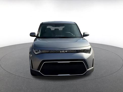 Used 2025 Kia Soul LX w/ Option Group 015 image 16