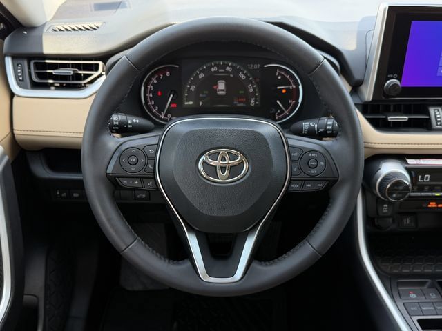 Used 2025 Toyota RAV4 XLE Premium FWD image 12