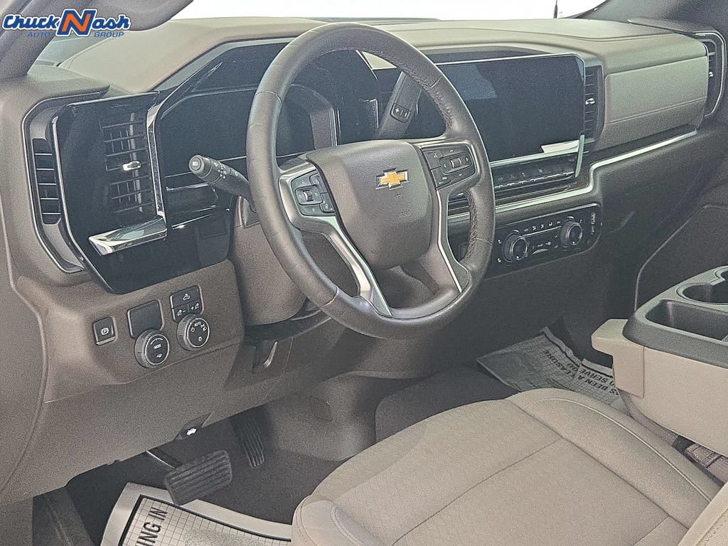 Used 2024 Chevrolet Silverado 1500 LT w/ Convenience Package II RWD image 16