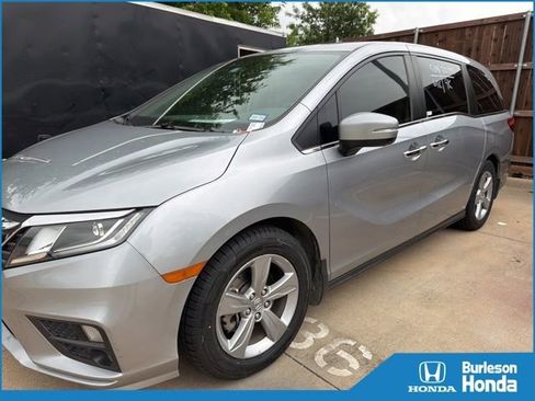 Used 2019 Honda Odyssey EX image 1