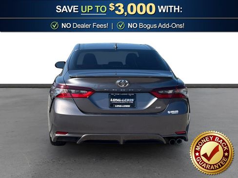 Used 2024 Toyota Camry SE FWD image 5