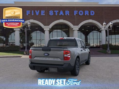 New 2025 Ford Maverick XLT image 8