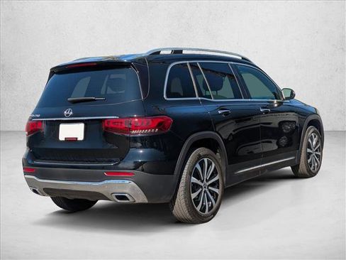 Certified 2022 Mercedes-Benz GLB 250 image 8