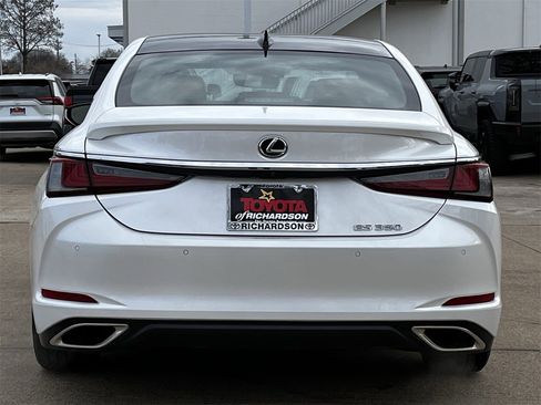 Used 2022 Lexus ES 350 Ultra Luxury image 5
