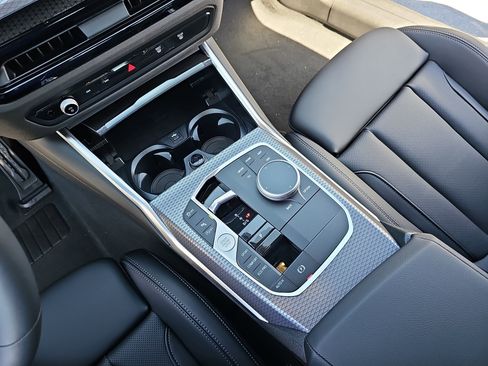 New 2026 BMW 330i Sedan w/ M Sport Package image 25