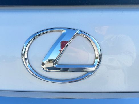 Used 2013 Lexus GX 460 image 28