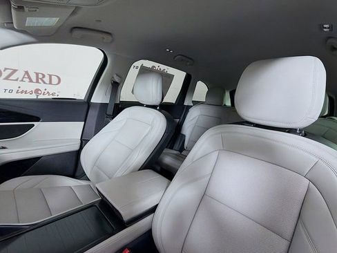 New 2026 Lincoln Nautilus Premier w/ Jet Appearance Package AWD/4WD image 24