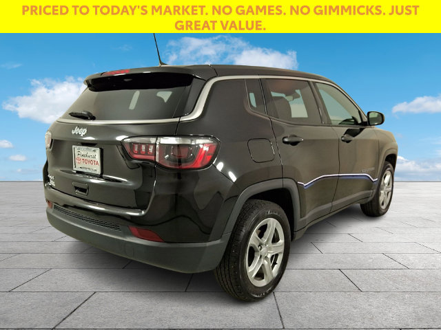 Used 2024 Jeep Compass Sport AWD/4WD image 8