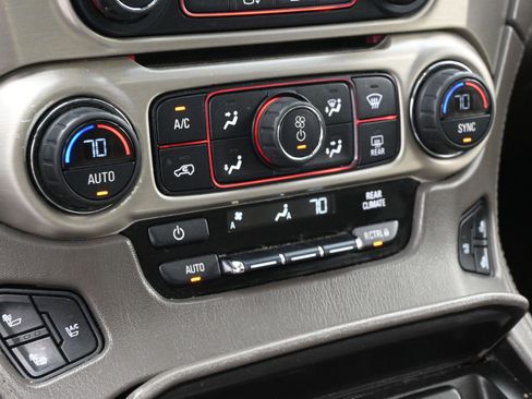 Used 2016 GMC Yukon XL Denali w/ Open Road Package RWD image 25