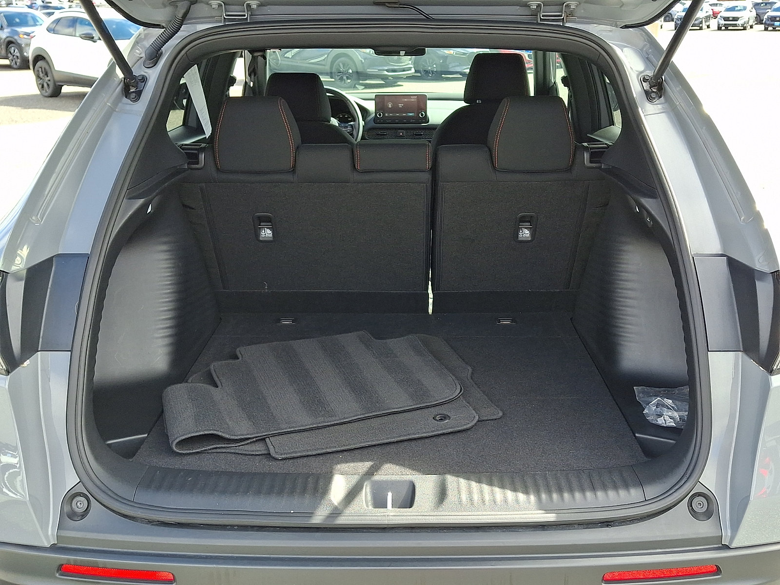 Certified 2024 Honda HR-V Sport image 28
